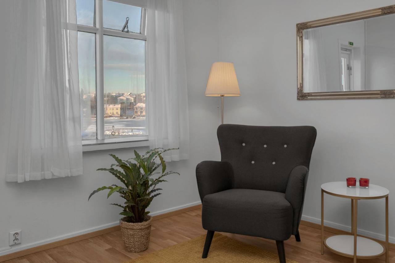 Castle House Luxury Apartments Reykjavik Bagian luar foto